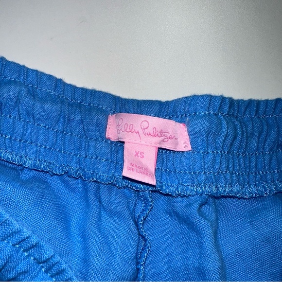Lilly Pulitzer 100% Linen Blue Shorts - Picture 3 of 4